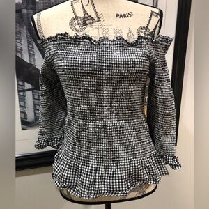 EUC Women’s DEX Black & White Gingham Cold Shoulder Top